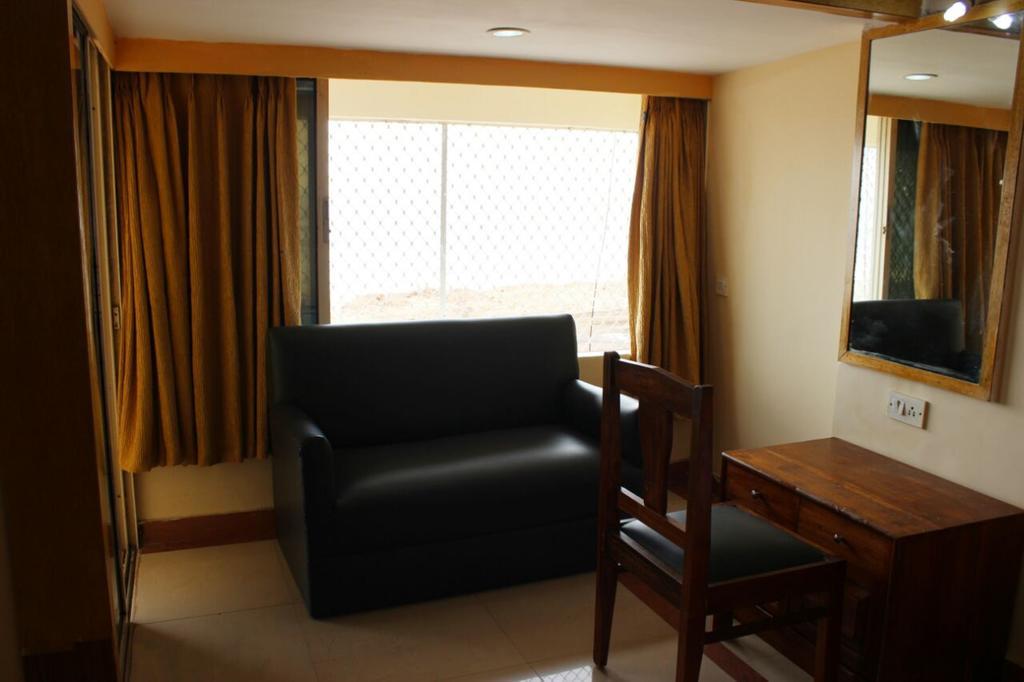 Hotel Marina Beach House Puri Exterior foto